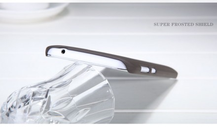 Пластиковая накладка Nillkin Super Frosted для Huawei Ascend G730 (+ пленка на экран)