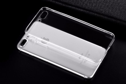 Ультратонкая ТПУ накладка Crystal для iPhone 7 Plus (прозрачная)