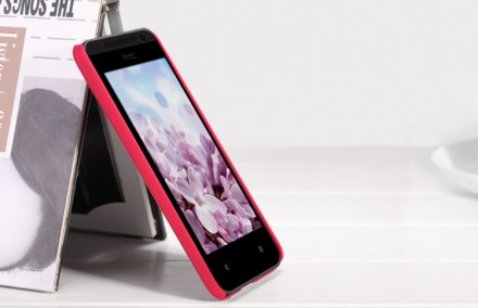 Пластиковая накладка Nillkin Super Frosted для HTC Desire 300 (+ пленка на экран)