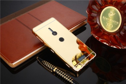 Металлический бампер с зеркальной крышкой для Sony Xperia XZ2