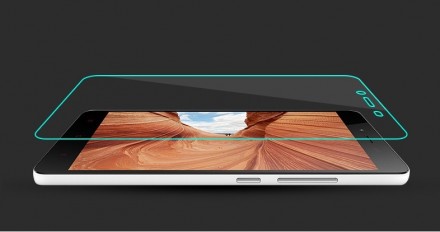 Защитное стекло Tempered Glass 2.5D для Xiaomi Redmi Note 2