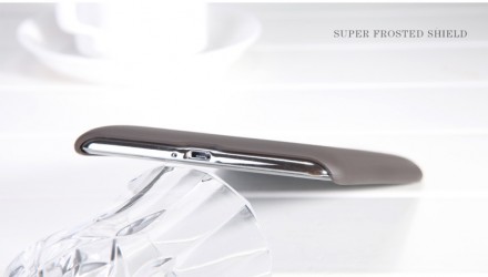 Пластиковая накладка Nillkin Super Frosted для Lenovo S930 (+ пленка на экран)