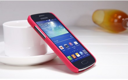 Пластиковая накладка Nillkin Super Frosted для Samsung s7272 Galaxy Ace 3 (+ пленка на экран)