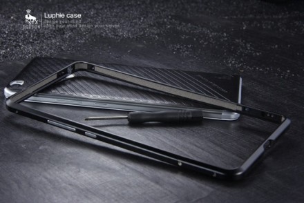 Металлический бампер Luphie Blade Sword with PU back для Xiaomi Mi Max