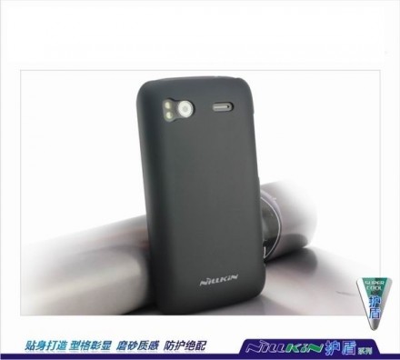 Пластиковая накладка Nillkin Super Frosted для HTC Sensation (+ пленка на экран)