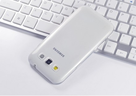 Ультратонкая ТПУ накладка Crystal для Samsung i8552 Galaxy Win Duos (прозрачная)