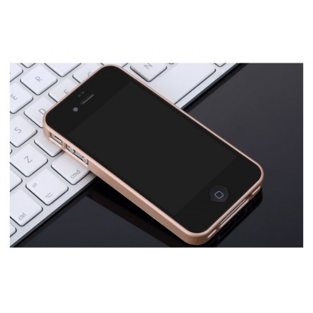Пластиковая накладка X-Level Metallic Series для iPhone 4 / 4S (soft-touch)